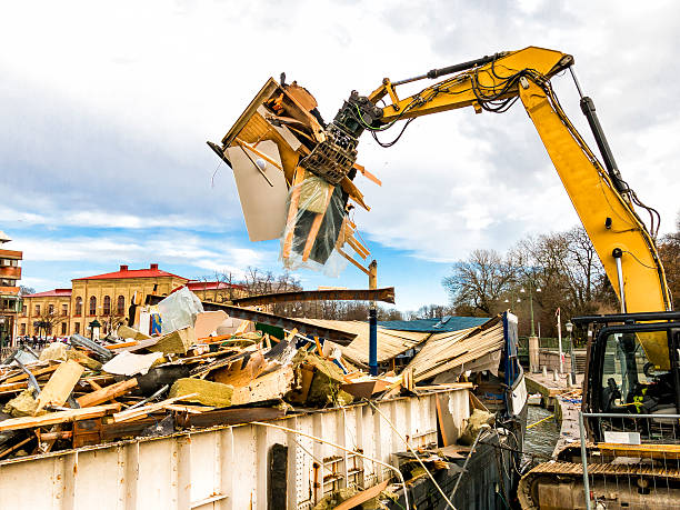 Best Construction Debris Removal  in Elm Creek, TX